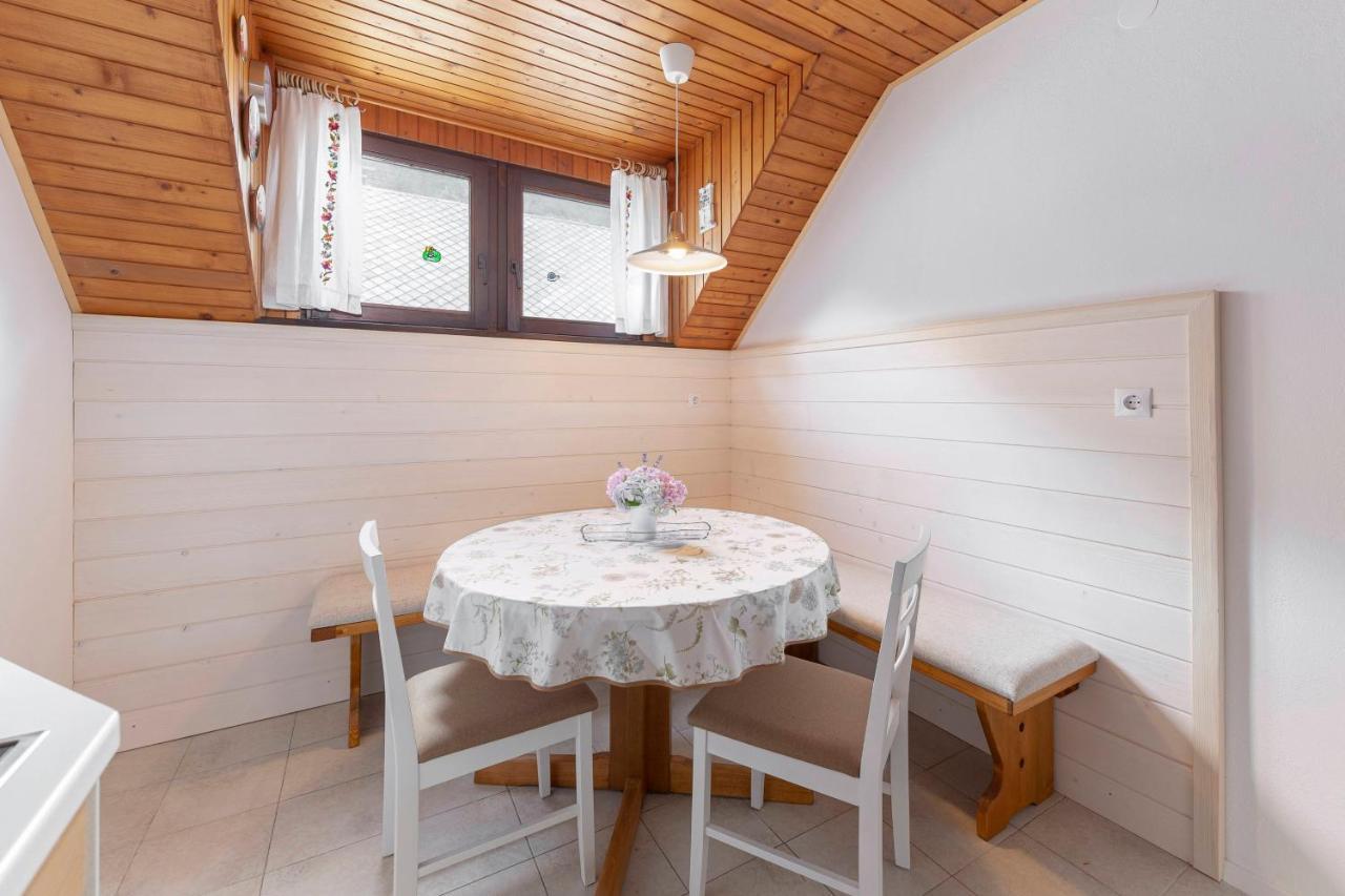Apartma Mikelj Bohinj Eksteriør bilde